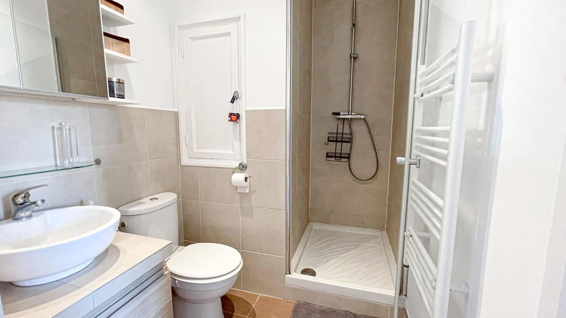 Cannes Banane, T2 Centre Ville, 400 M Des Plages Apartment