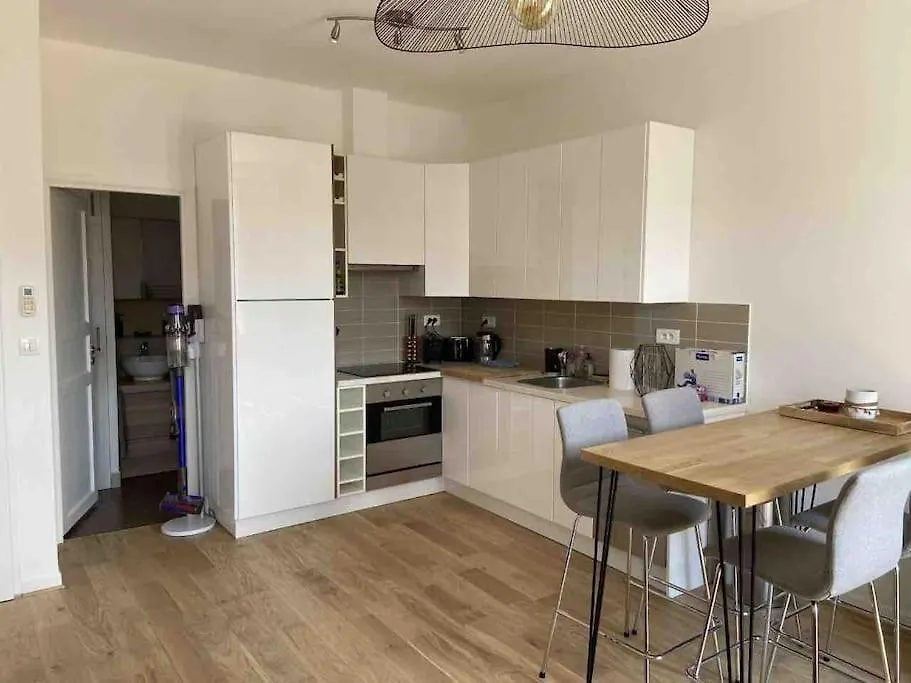Apartment Cannes Banane, T2 Centre Ville, 400 M Des Plages
